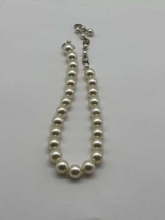 Vintage 12mm Faux Pearl Necklace/Choker Adjustable Length Marked "Japan" on Hook - Picture 13 of 14